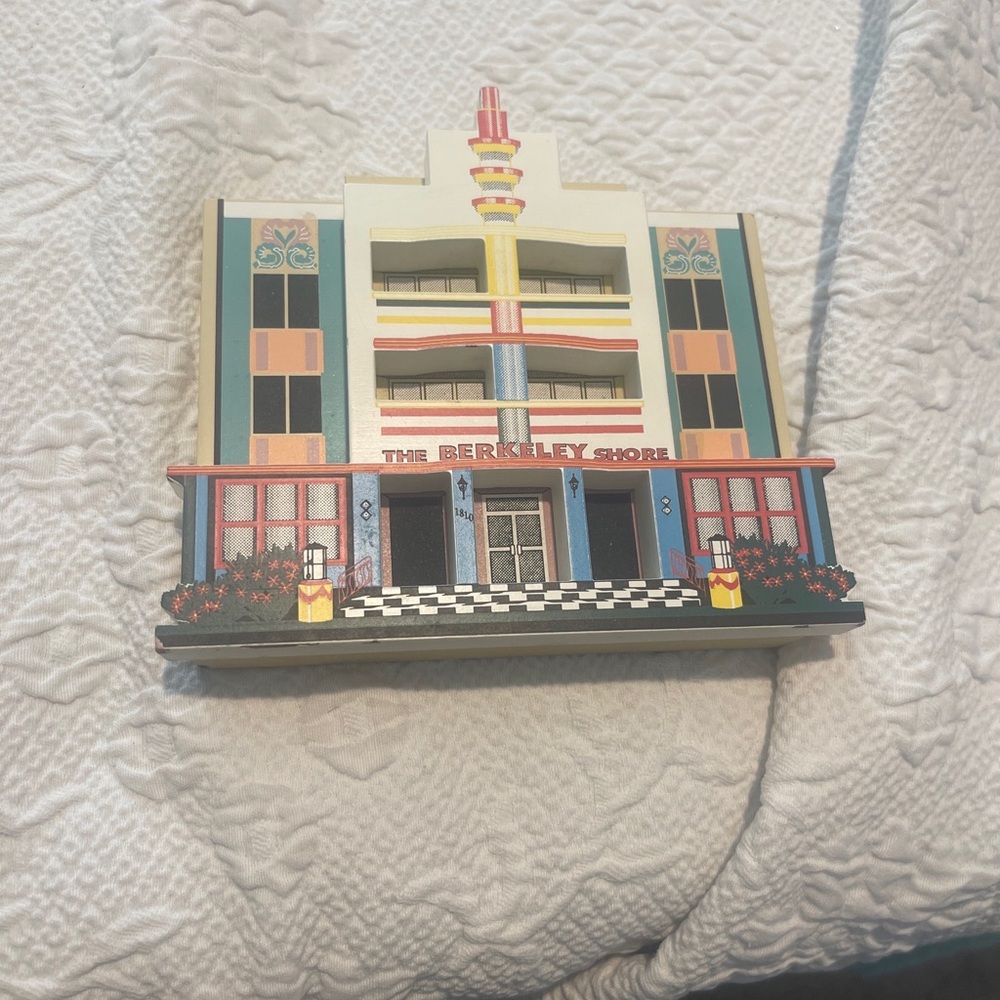 Colorful Art Deco Building Decor Sheila’s Collectible “The Berkeley Shore”